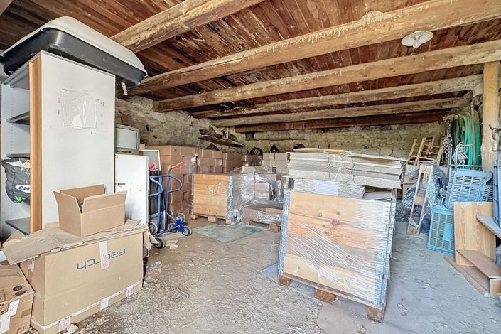 Image No.16-5 Bed House for sale