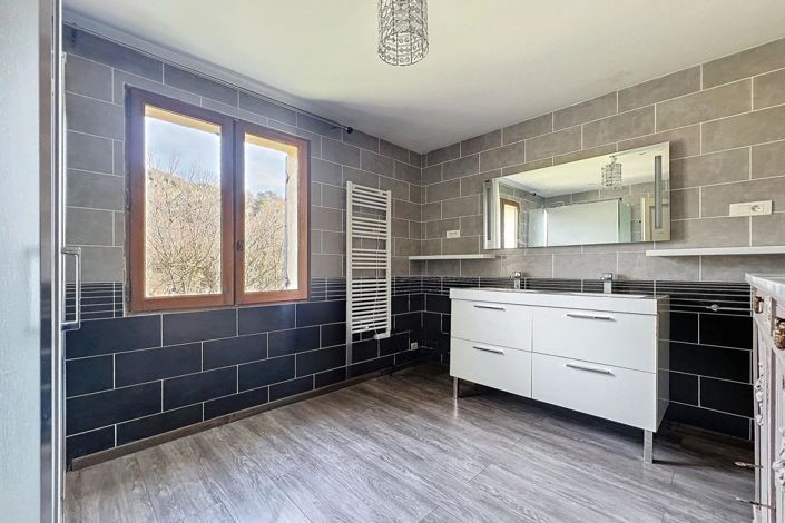 Image No.8-Maison de 4 chambres à vendre à Saignon