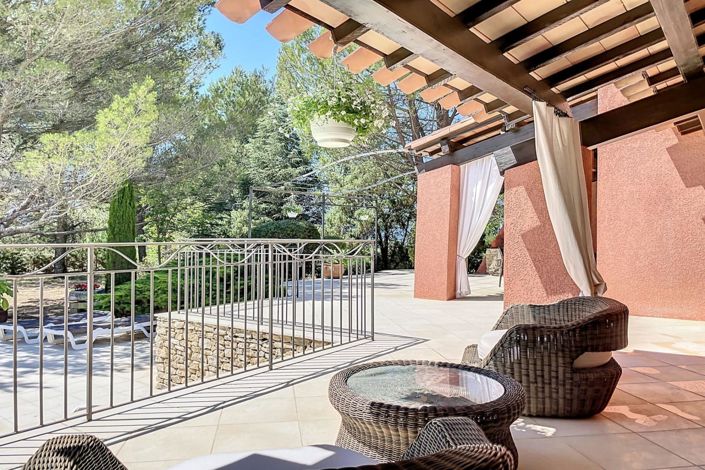 Image No.22-4 Bed House for sale