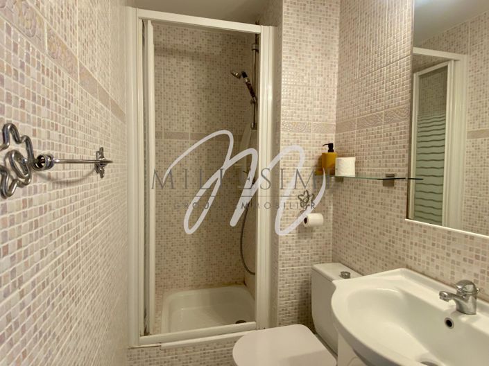 Image No.10-Propriété de 1 chambre à vendre à Saint-Raphael