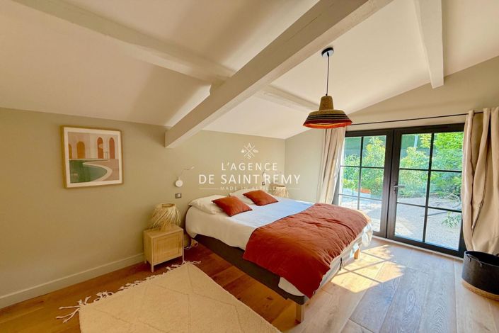 Image No.10-4 Bed House for sale