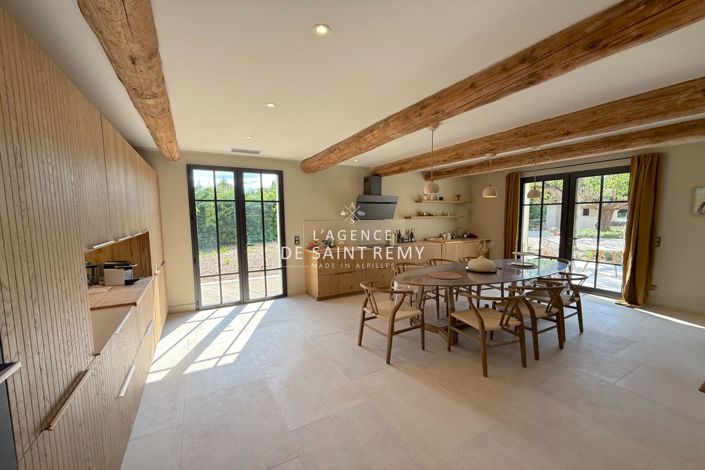 Image No.5-4 Bed House for sale