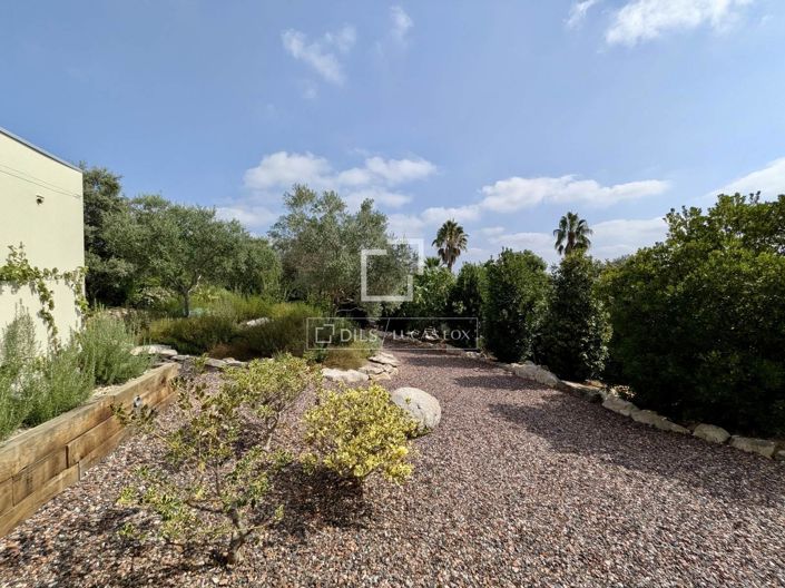 Image No.14-3 Bed House for sale