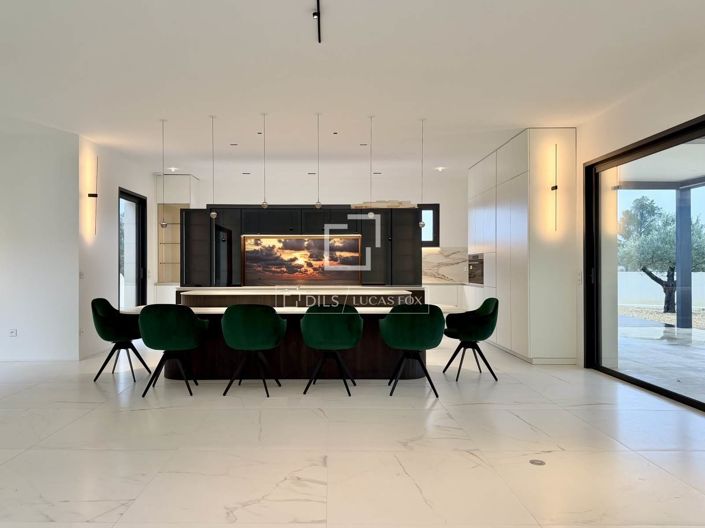 Image No.3-3 Bed House for sale