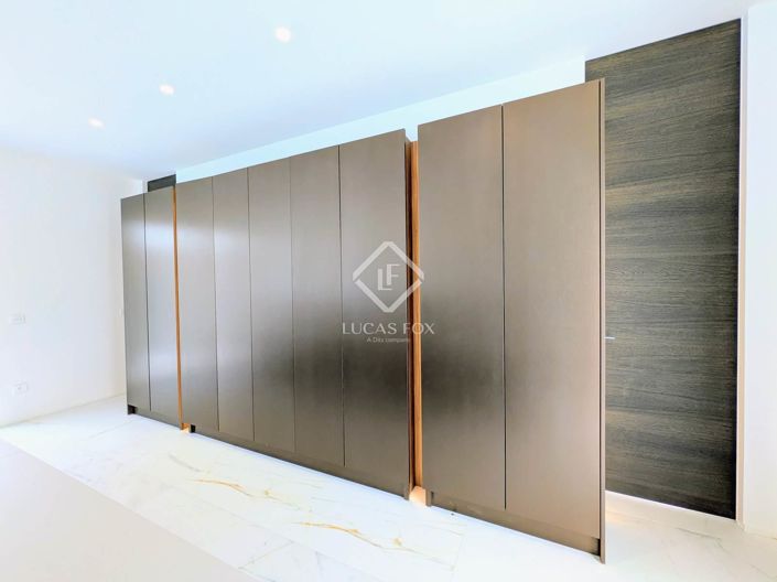 Image No.31-3 Bed House for sale