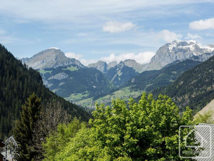 Image No.3-3 Bed Apartment for sale