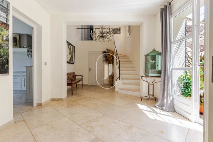 Image No.7-Maison de 4 chambres à vendre à Bonnieux