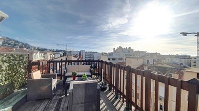 1 - Cannes, Apartment