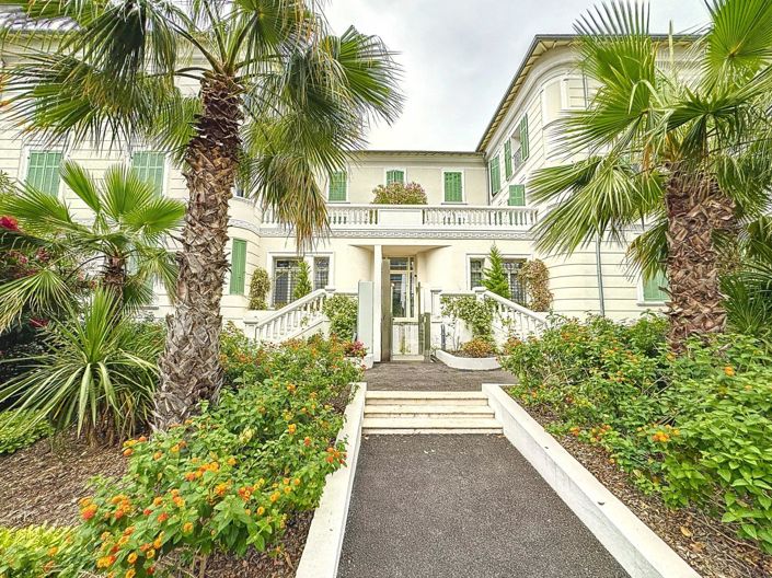 Image No.1-Appartement de 2 chambres à vendre à Cannes