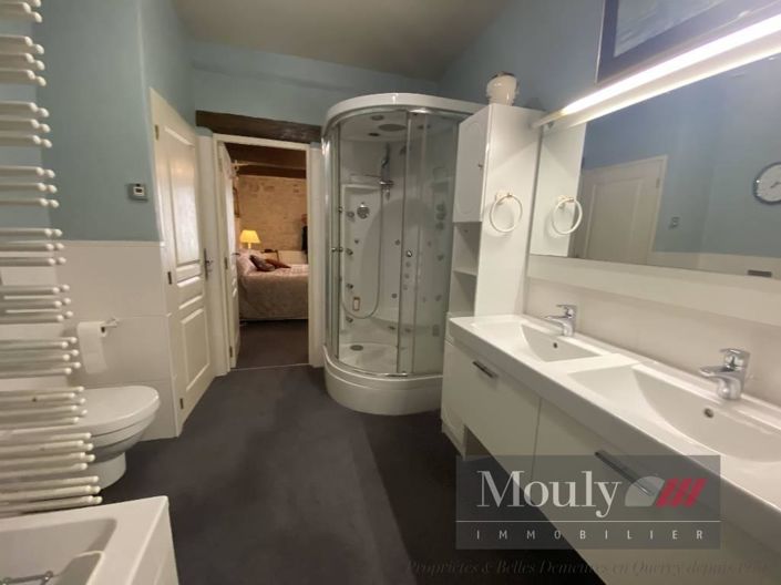 Image No.20-5 Bed House for sale