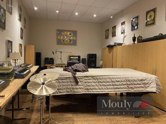 Image No.32-5 Bed House for sale