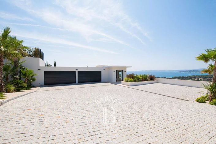 Image No.8-Maison de 6 chambres à vendre à Les Issambres