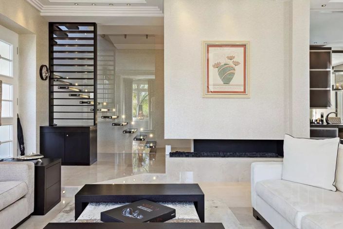 Image No.9-4 Bed House for sale