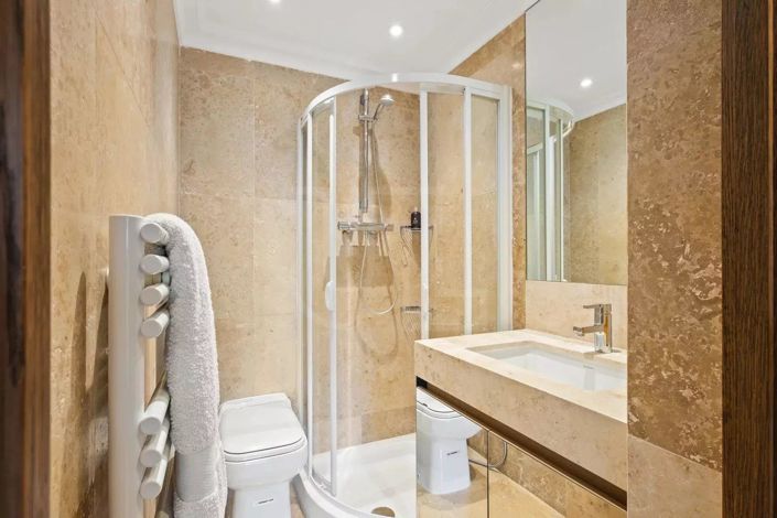 Image No.11-Propriété de 2 chambres à vendre à Cannes