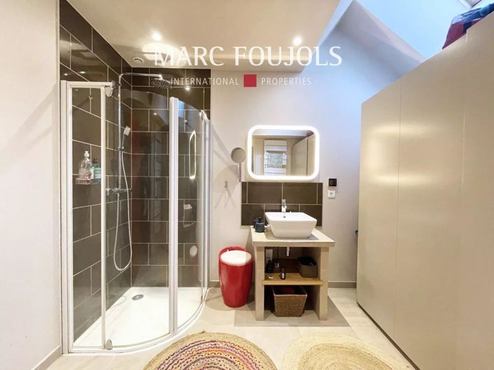 Image No.18-4 Bed House for sale