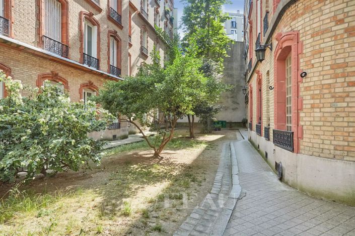 Image No.20-2 Bed Apartment for sale