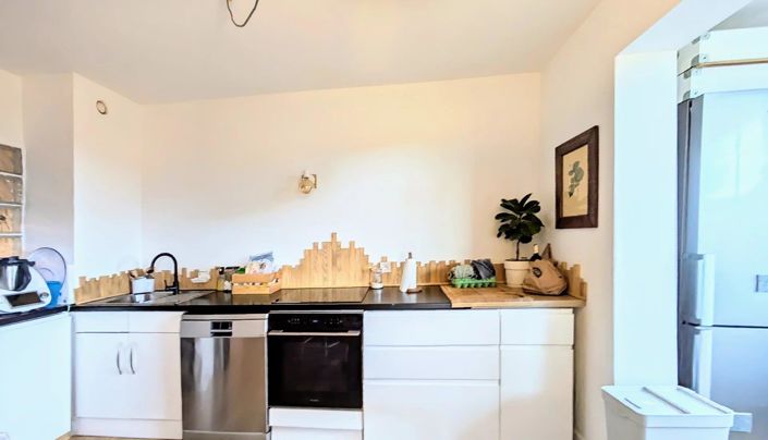 Image No.16-3 Bed Apartment for sale