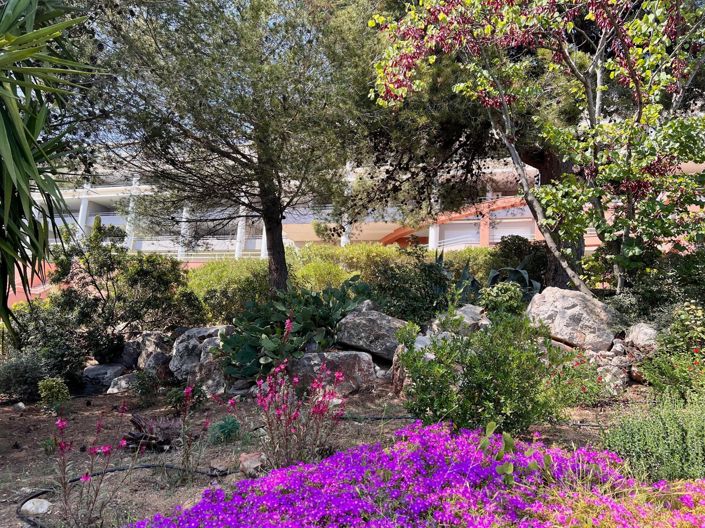 Image No.15-2 Bed Apartment for sale