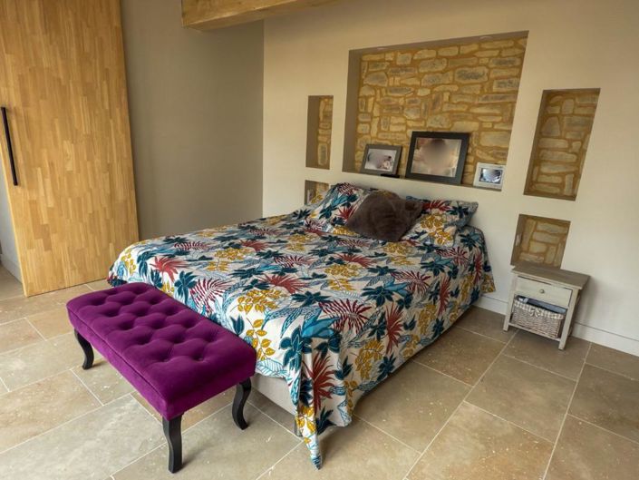 Image No.11-3 Bed House for sale