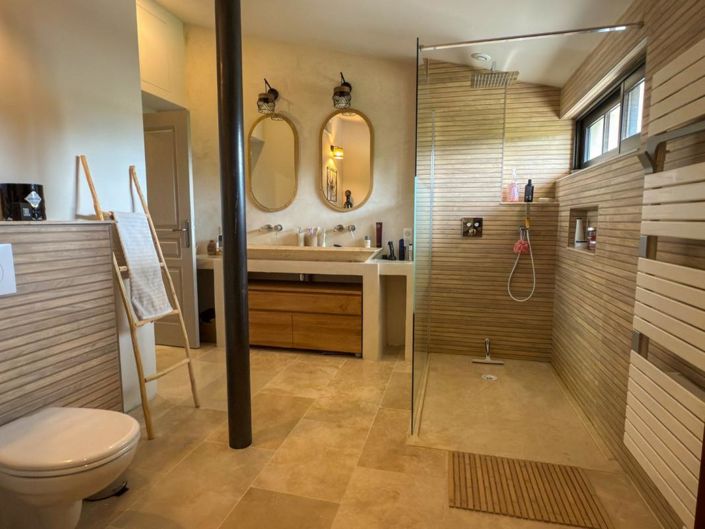 Image No.13-3 Bed House for sale