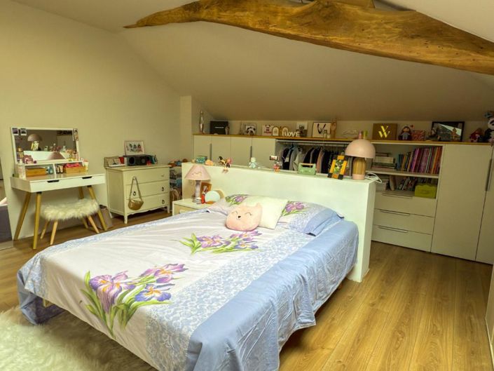 Image No.20-3 Bed House for sale