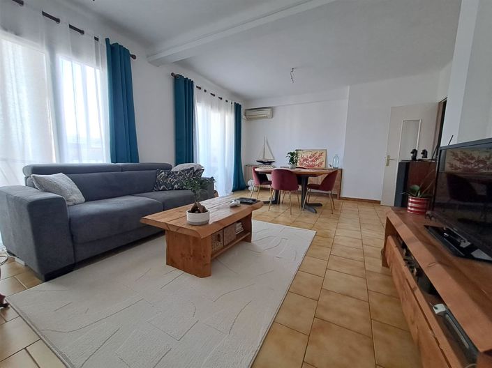 Image No.1-Appartement de 2 chambres à vendre à Toulon