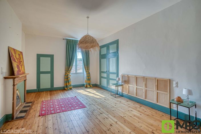 Image No.15-5 Bed House for sale