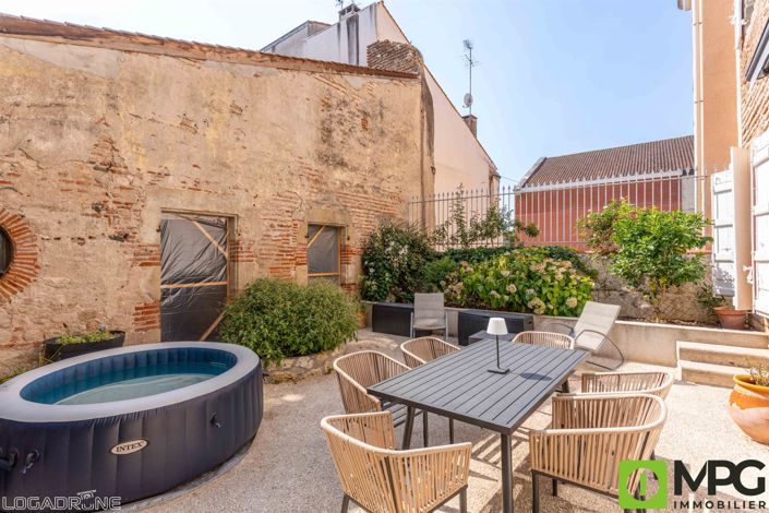 Image No.2-5 Bed House for sale