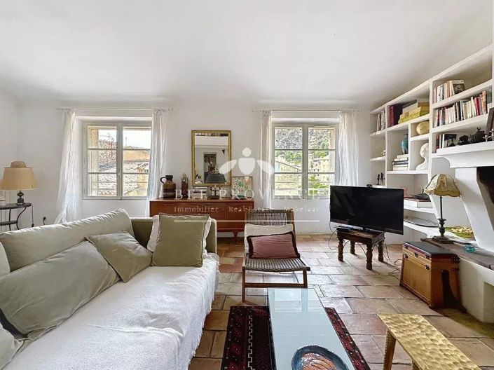 Image No.5-4 Bed House for sale