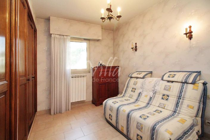 Image No.18-2 Bed Apartment for sale