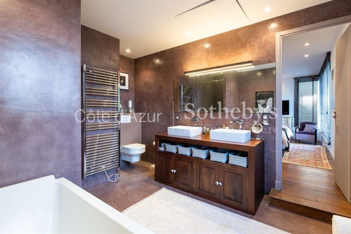 Image No.13-2 Bed Apartment for sale