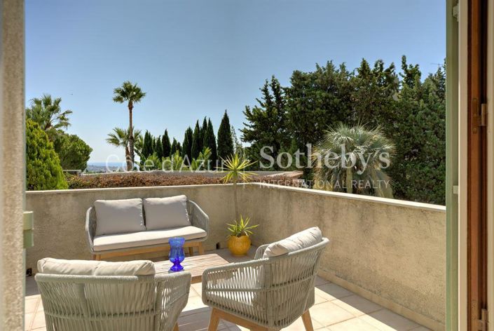 Image No.11-Propriété de 4 chambres à vendre à Cannes