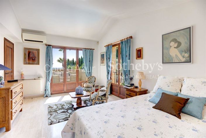 Image No.13-Propriété de 4 chambres à vendre à Cannes