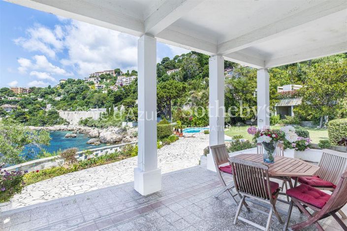 Image No.13-7 Bed Property for sale