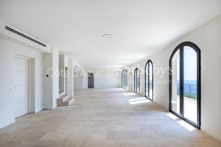 Image No.11-4 Bed House for sale