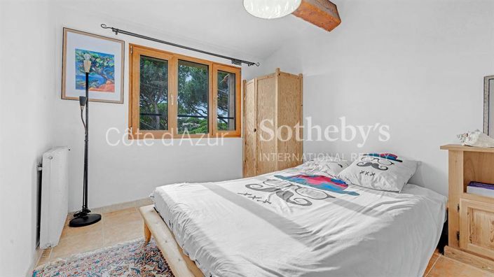 Image No.11-4 Bed House for sale