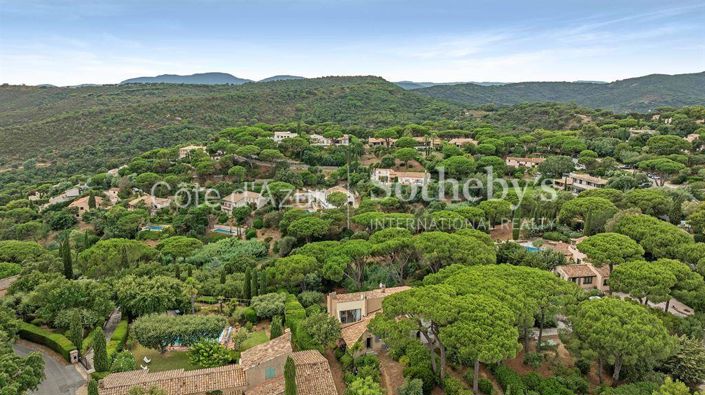 Image No.5-4 Bed House for sale