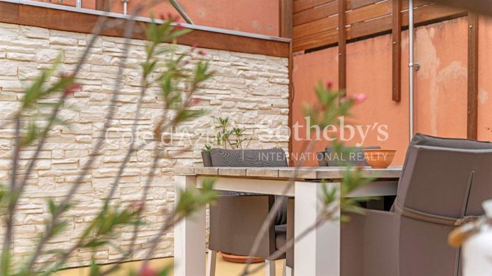 Image No.11-1 Bed Apartment for sale