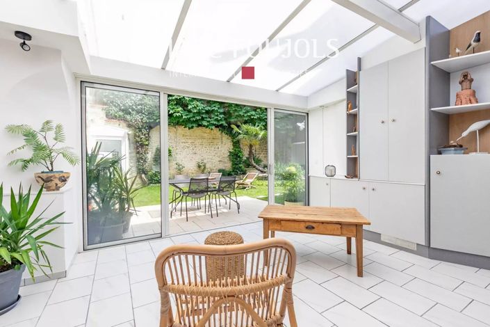 Image No.14-8 Bed House for sale