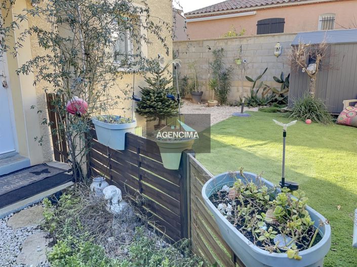 Image No.6-2 Bed House for sale