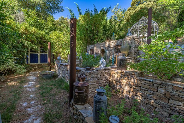 Image No.13-7 Bed House for sale