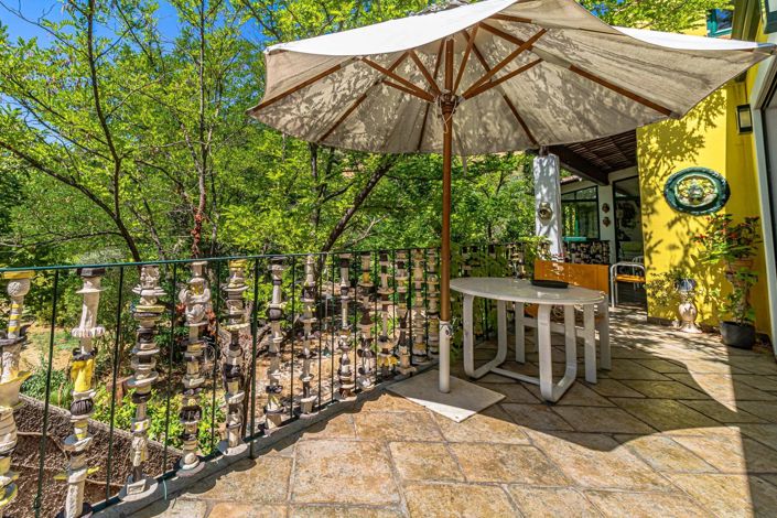 Image No.18-7 Bed House for sale