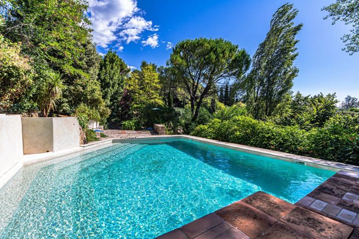 Image No.2-7 Bed House for sale