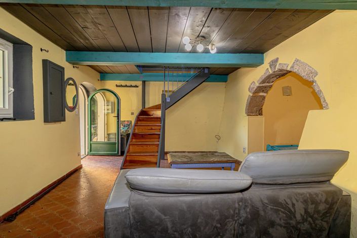 Image No.22-7 Bed House for sale