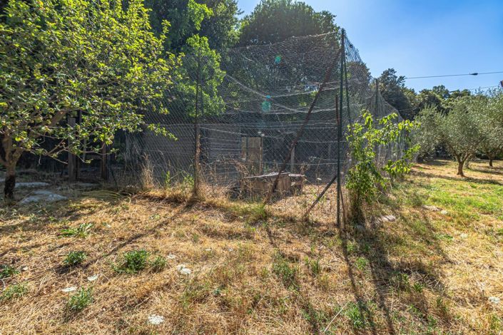 Image No.46-7 Bed House for sale