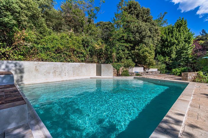 Image No.53-7 Bed House for sale