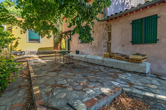 Image No.78-7 Bed House for sale