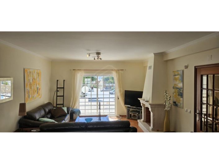 Image No.11-4 Bed House for sale