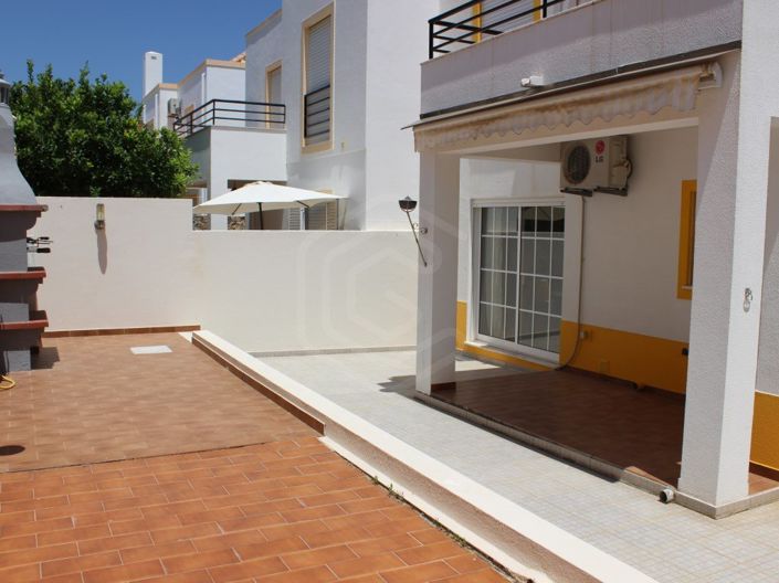 Image No.23-4 Bed House for sale