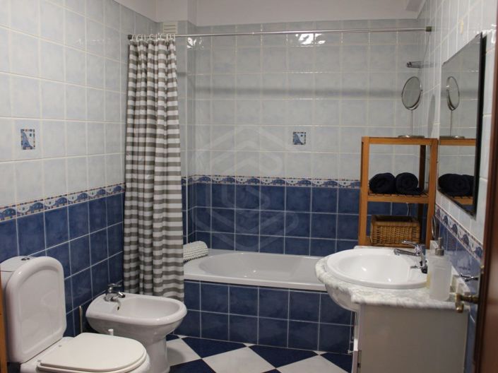 Image No.31-4 Bed House for sale